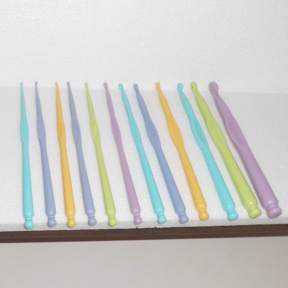 Crochet Hooks - Set/12